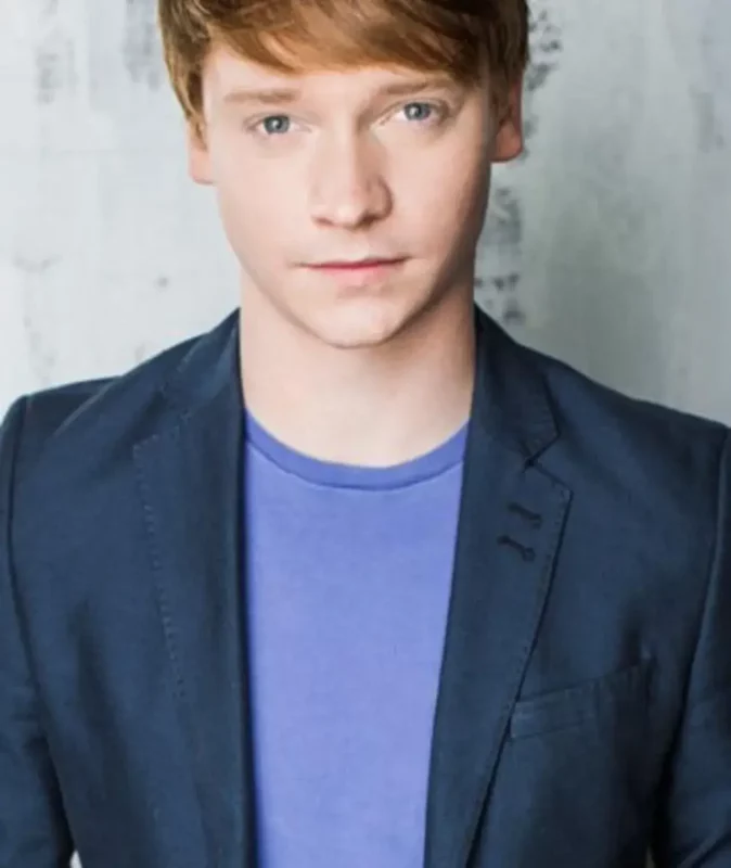 1731071209 481 Calum Worthy measurements bio heightweight shoe size.webp