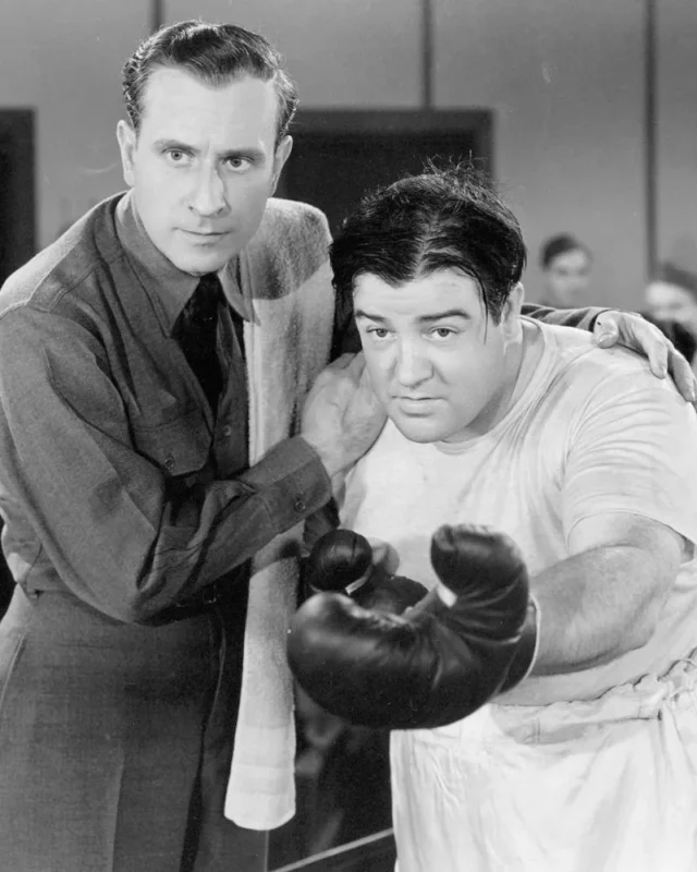 1731276316 526 Lou Costello measurements bio height weight shoe size.webp