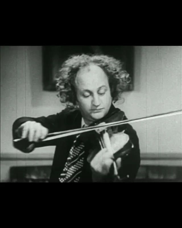 1731425590 889 Larry Fine measurements bio height weight shoe size.webp