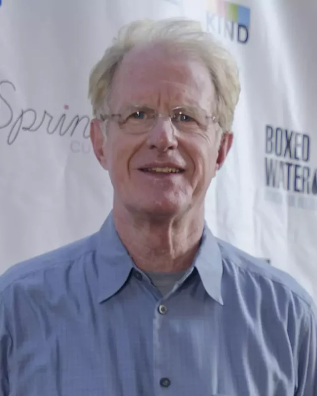 Ed Begley Jr measurements bio heightweight shoe size.webp