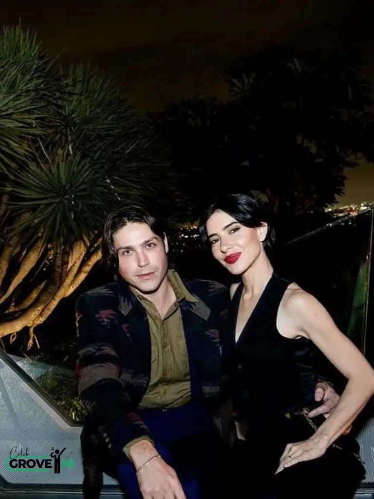 Lisa Origliasso Relationships