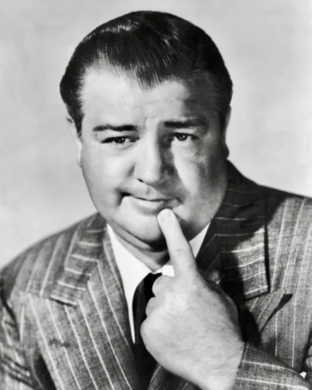 Lou Costello measurements bio height weight shoe size.webp