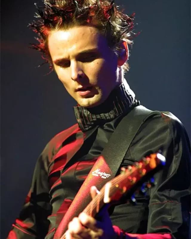 Matthew James Bellamy measurements bio height weight shoe size.webp