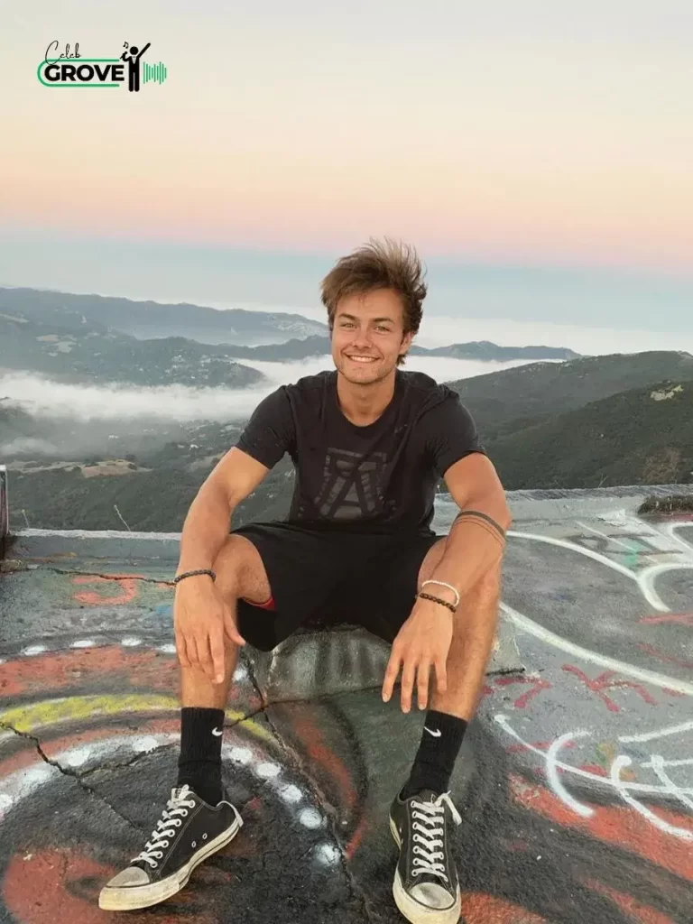 Peyton Meyer Bio